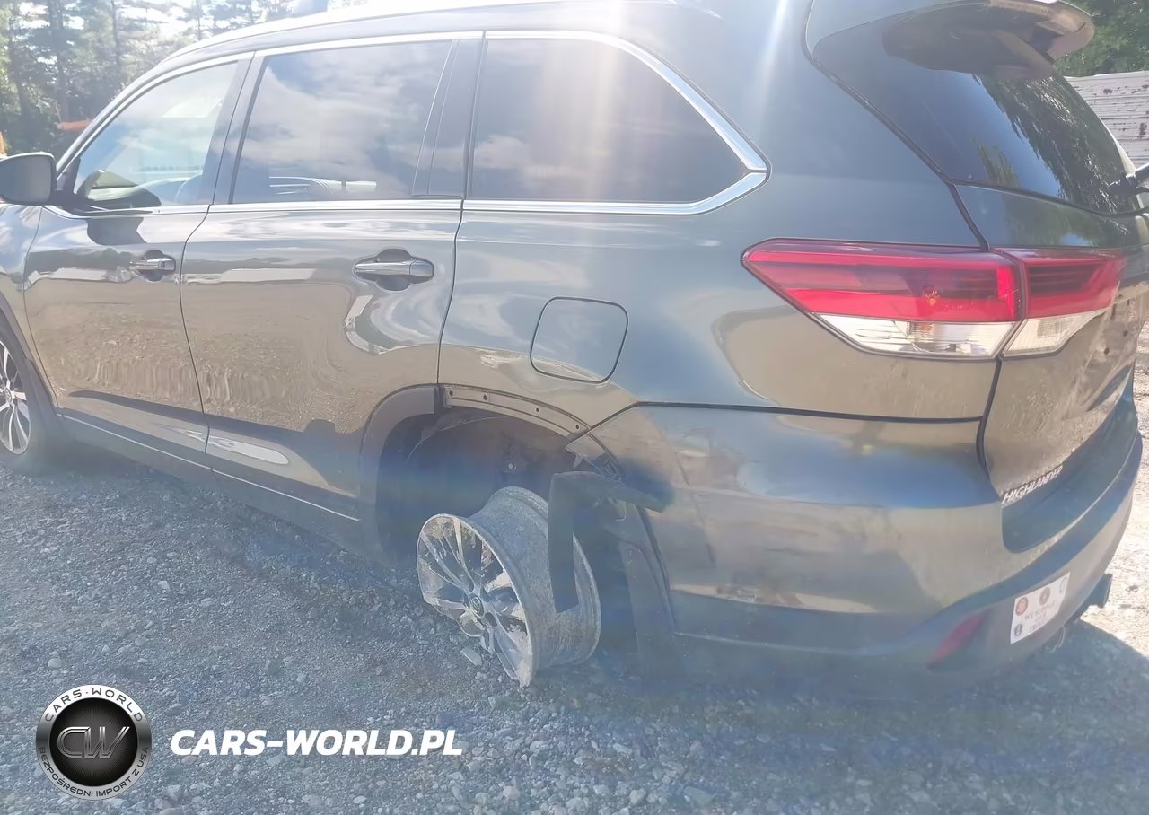 2017 Toyota Highlander Xle VIN:5TDJZRFH2HS482961 - 6