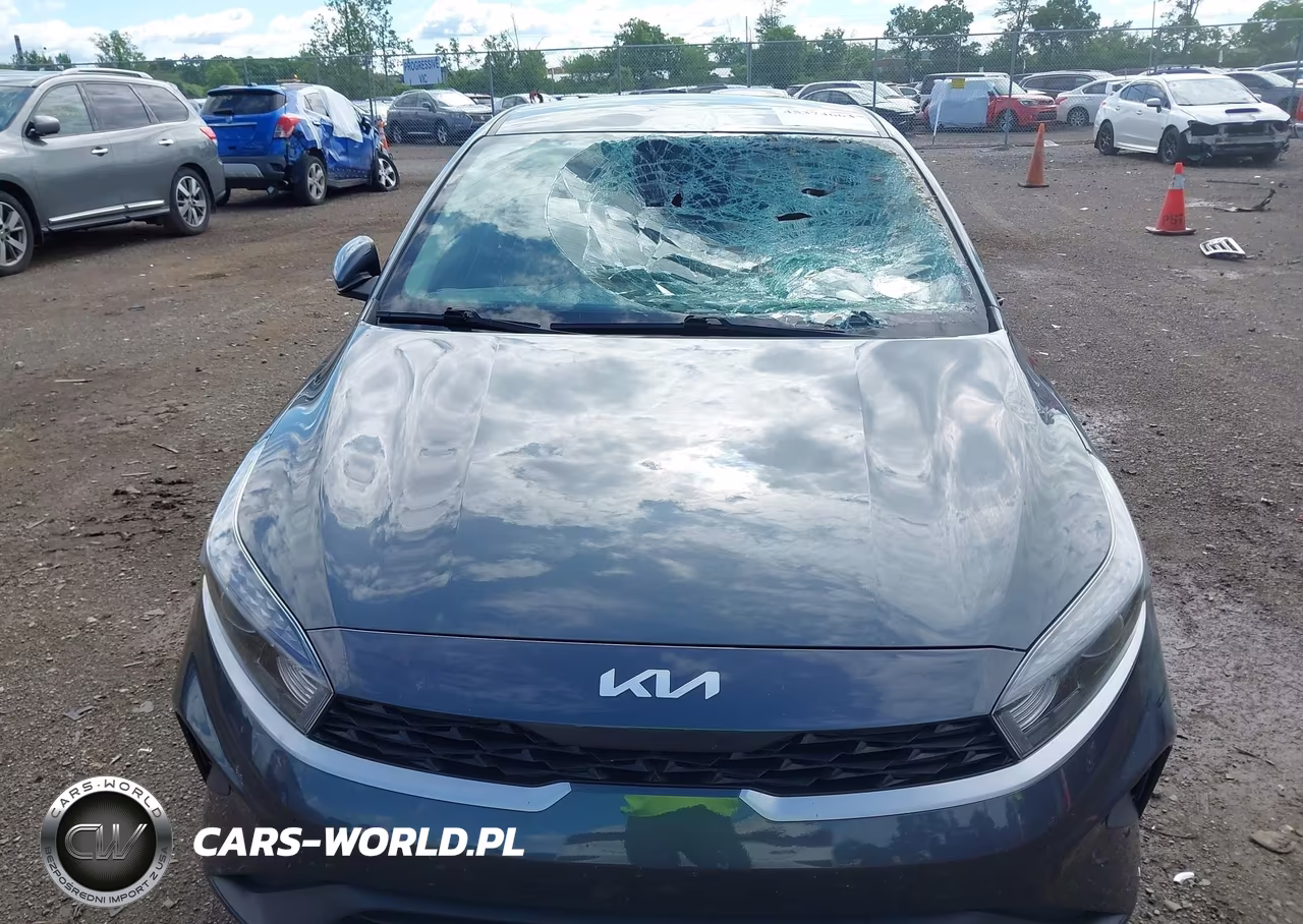 2023 Kia Forte Lxs VIN:3KPF24AD3PE643974 - 6