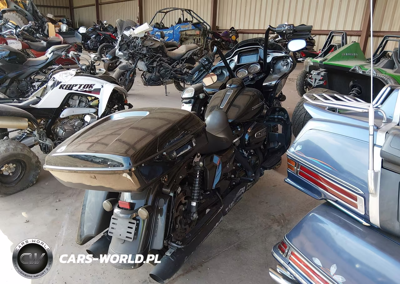 2019 Harley-Davidson Fltrxs VIN:1HD1KTP1XKB641175 - 4