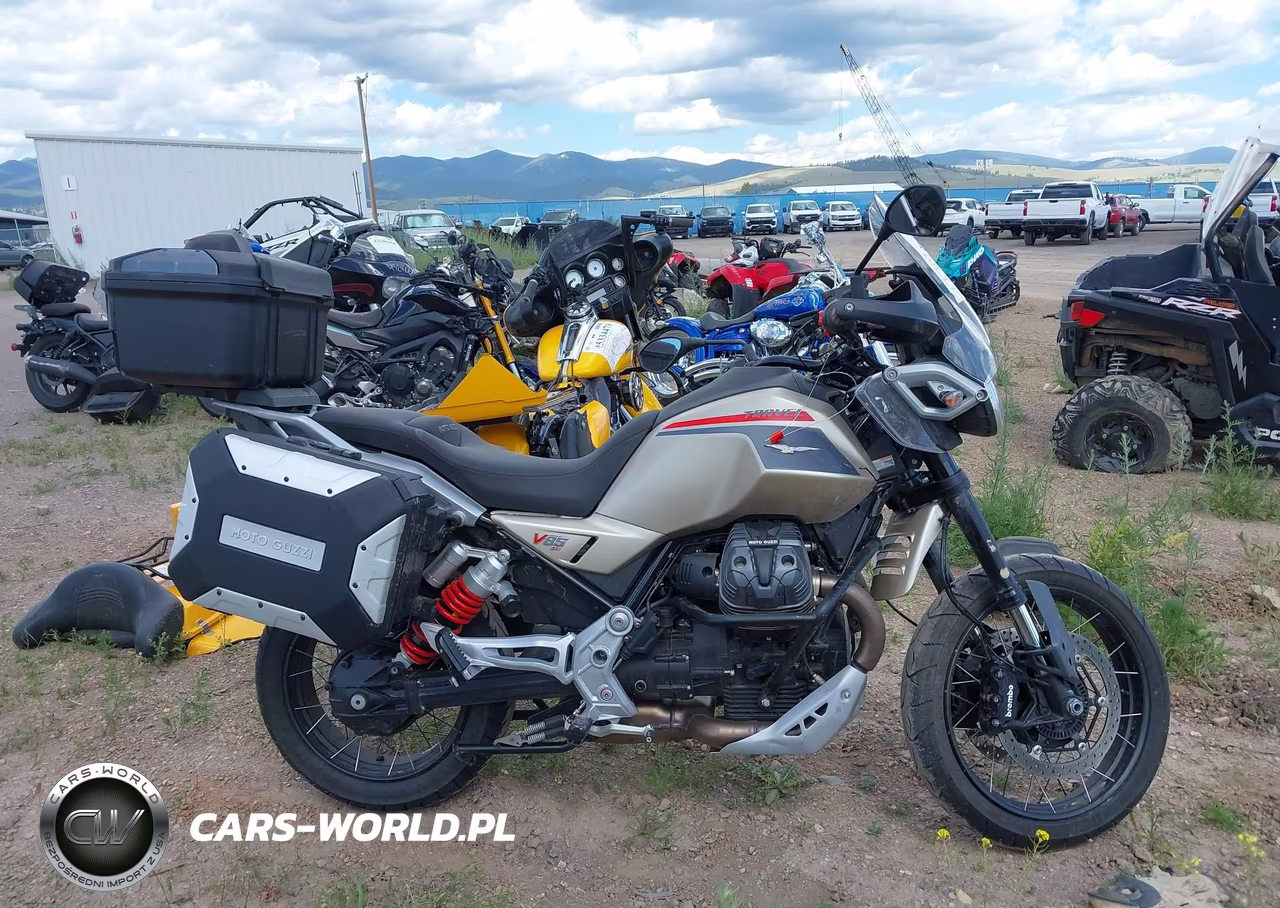 2025 Moto Guzzi V85 Tt VIN:ZGUMLUB03SS000060 - 12