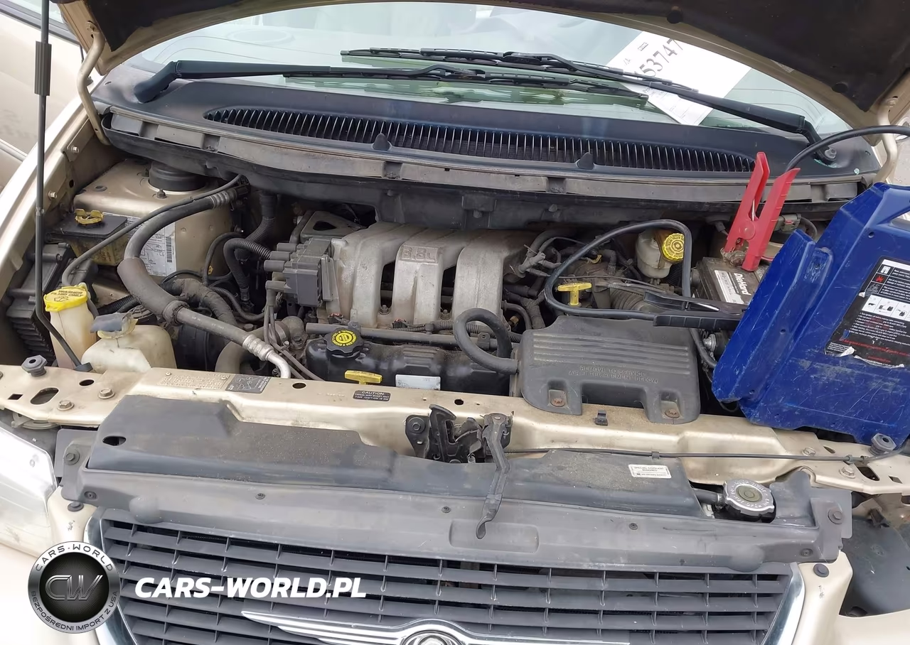 2000 Chrysler Town & Country Limited VIN:1C4GP64LXYB566801 - 10
