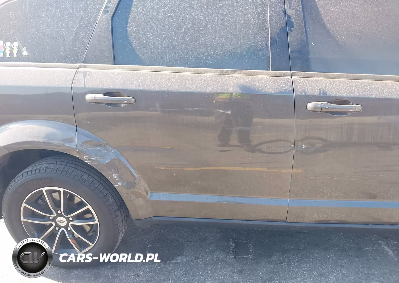 2019 Dodge Journey Se VIN:3C4PDCBB5KT757971 - 18