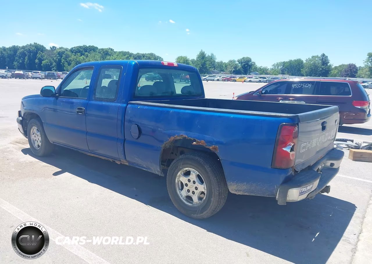 2004 Chevrolet Silverado 1500 Work Truck VIN:1GCEC19VX4Z301300 - 3