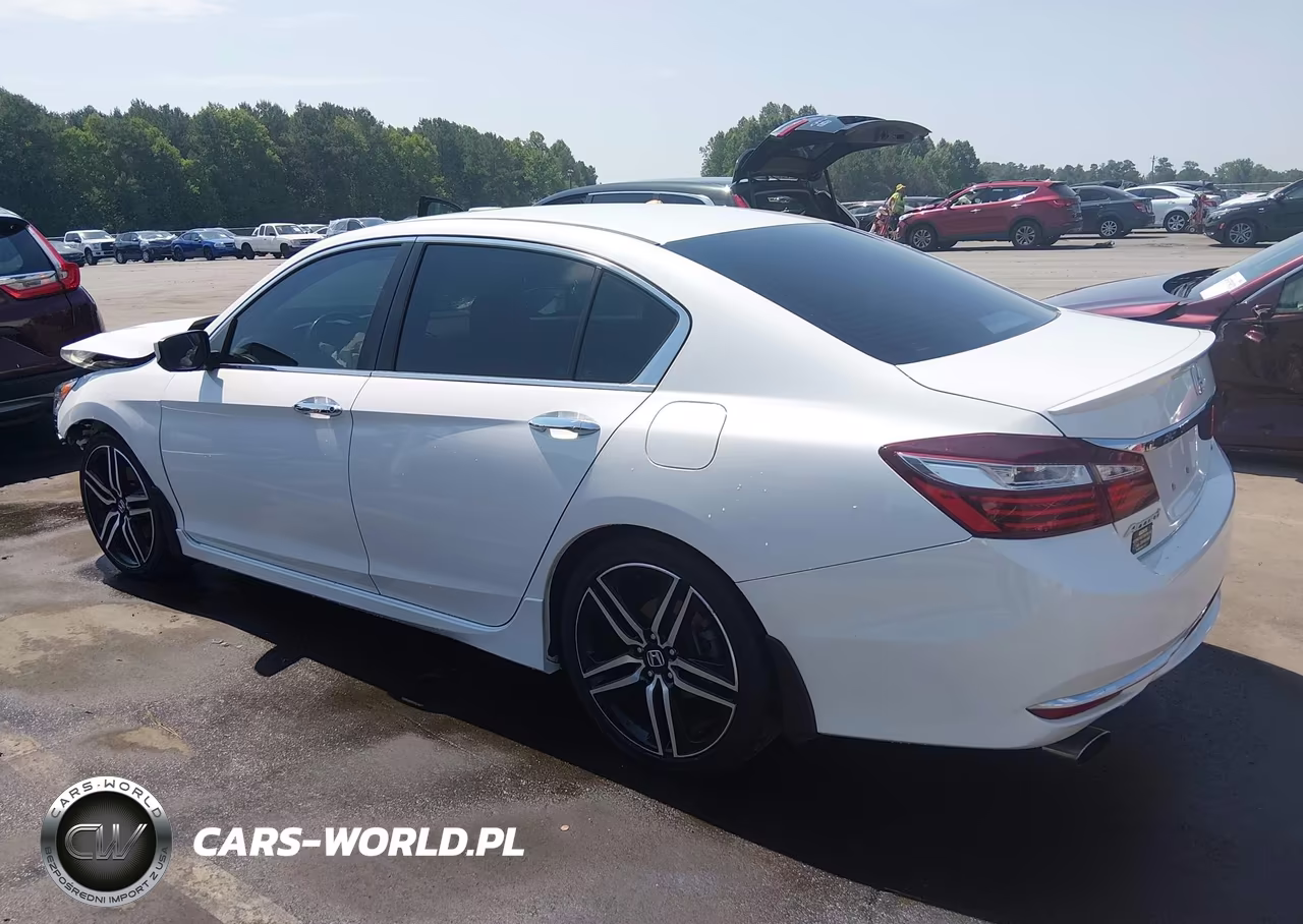 2017 HONDA ACCORD SPORT VIN:1HGCR2F52HA300082 - 3