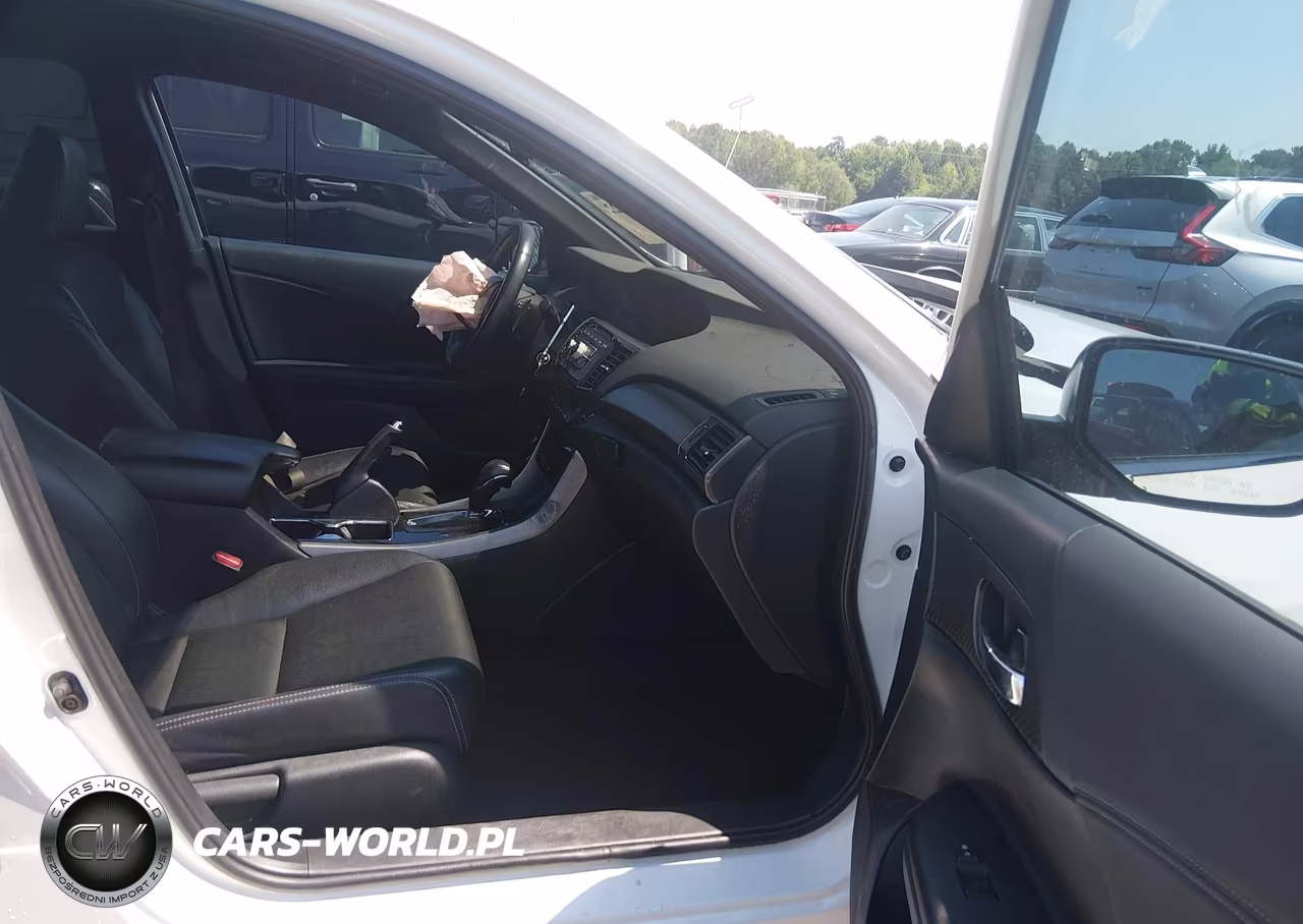 2017 HONDA ACCORD SPORT VIN:1HGCR2F52HA300082 - 5