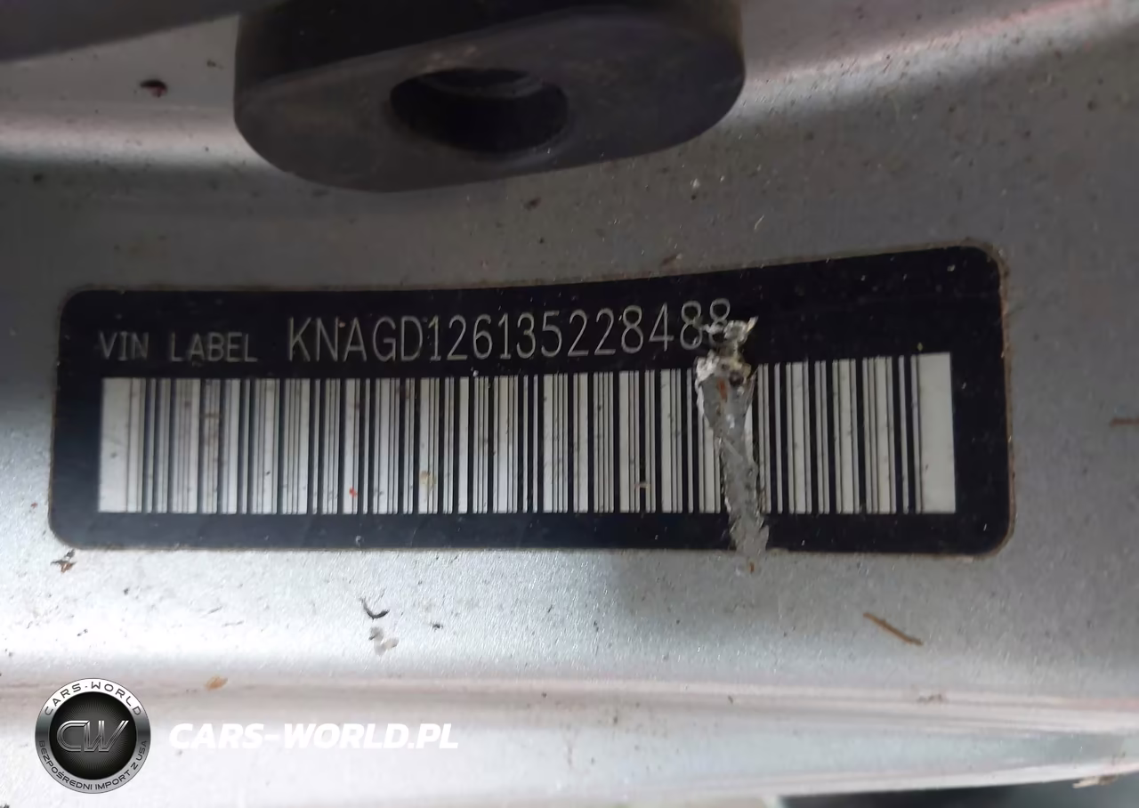 2003 Kia Optima Lx-Se VIN:KNAGD126135228488 - 9