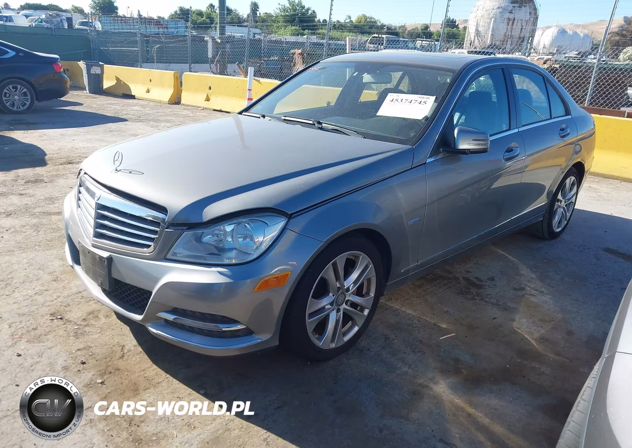 2012 Mercedes-Benz C 250 Luxury-Sport VIN:WDDGF4HB5CR225174 - 2