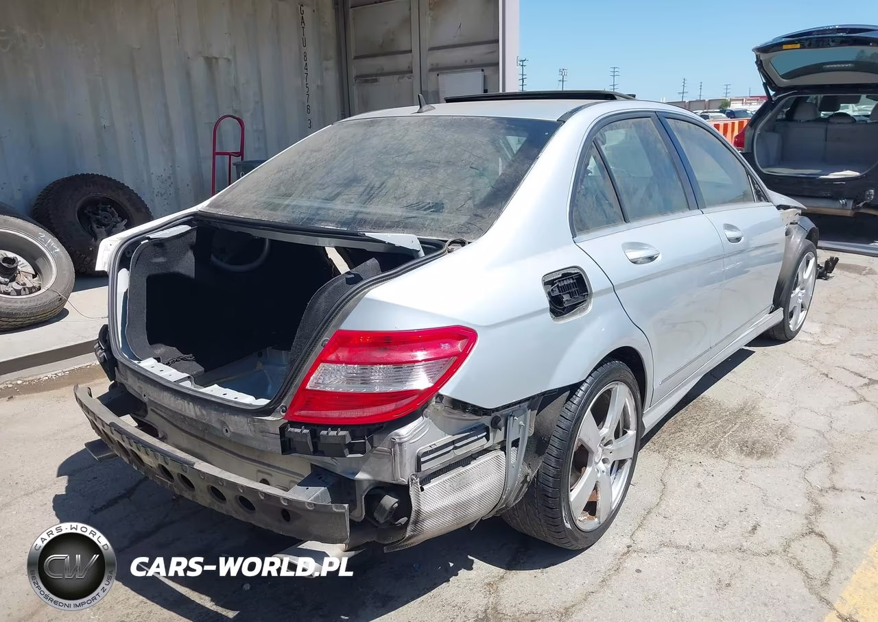 2008 Mercedes-Benz C 300 Luxury-Sport VIN:WDDGF54X98F129824 - 4