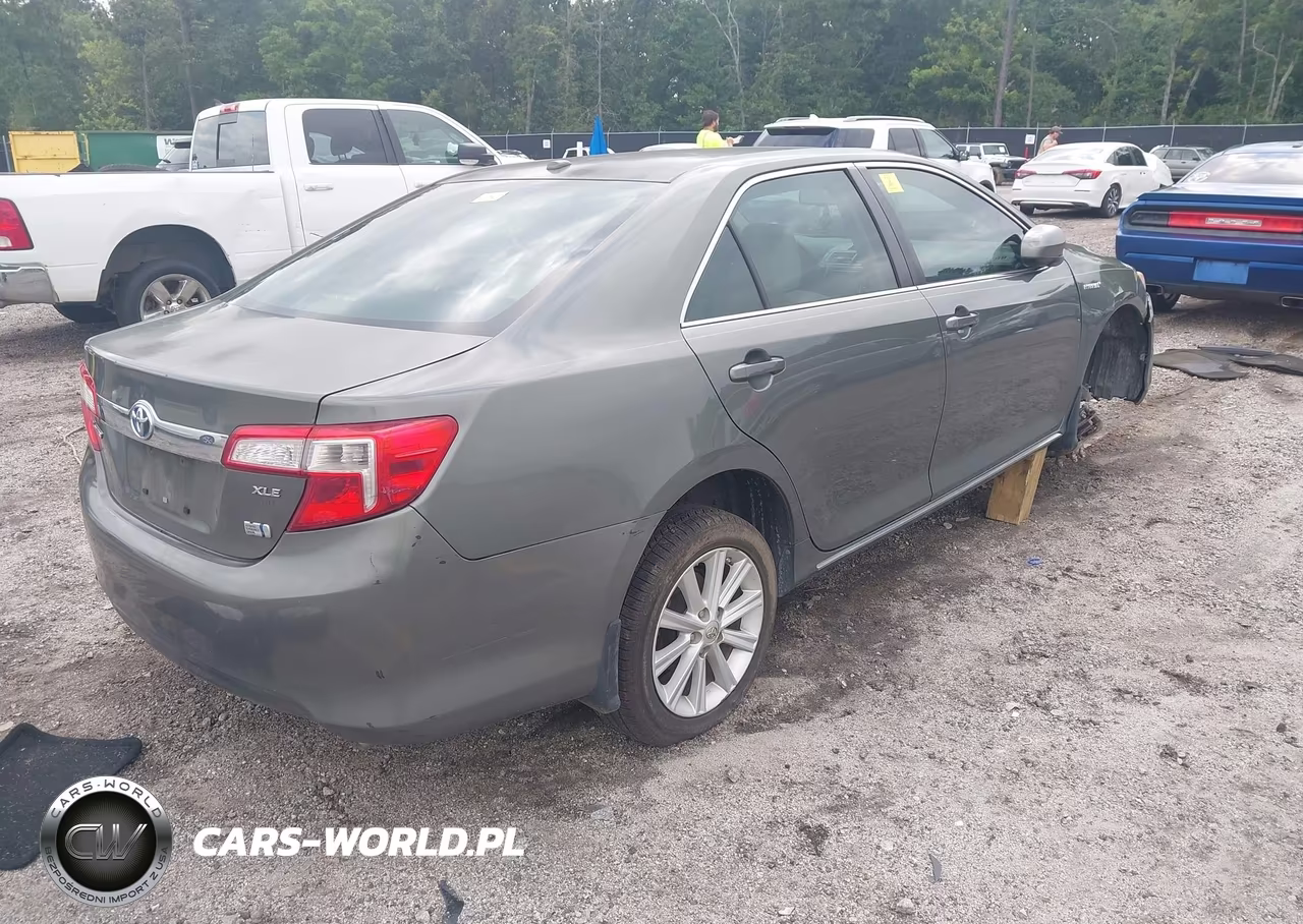 2013 Toyota Camry Hybrid Xle VIN:4T1BD1FK5DU089148 - 4