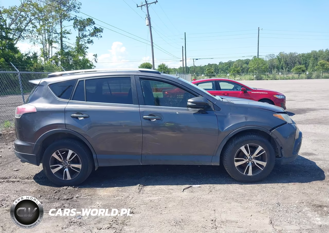 2018 Toyota Rav4 Xle VIN:JTMWFREV8JJ184360 - 13
