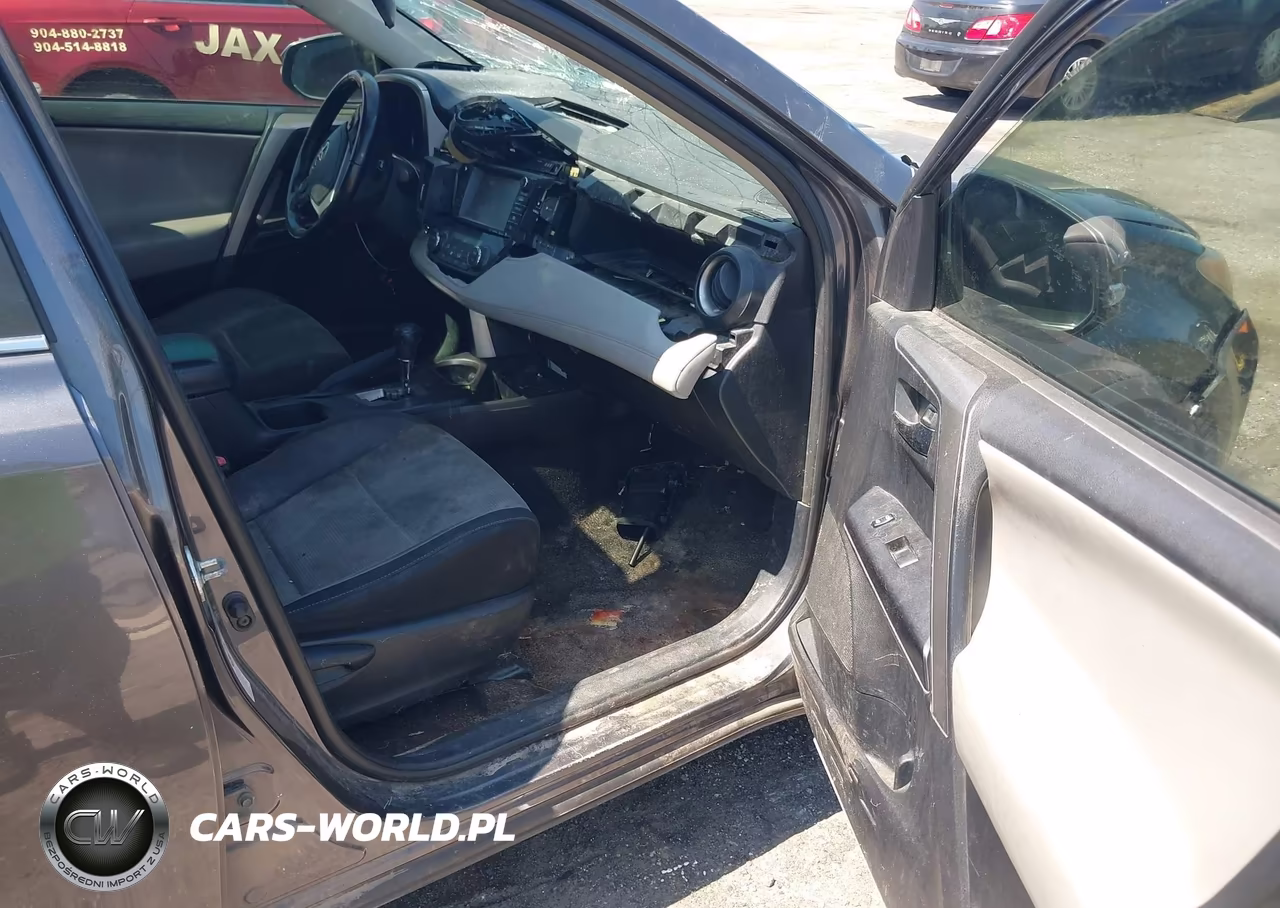 2018 Toyota Rav4 Xle VIN:JTMWFREV8JJ184360 - 5