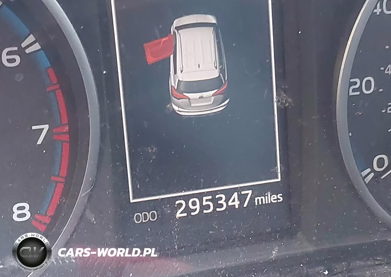 2018 Toyota Rav4 Xle VIN:JTMWFREV8JJ184360 - 7