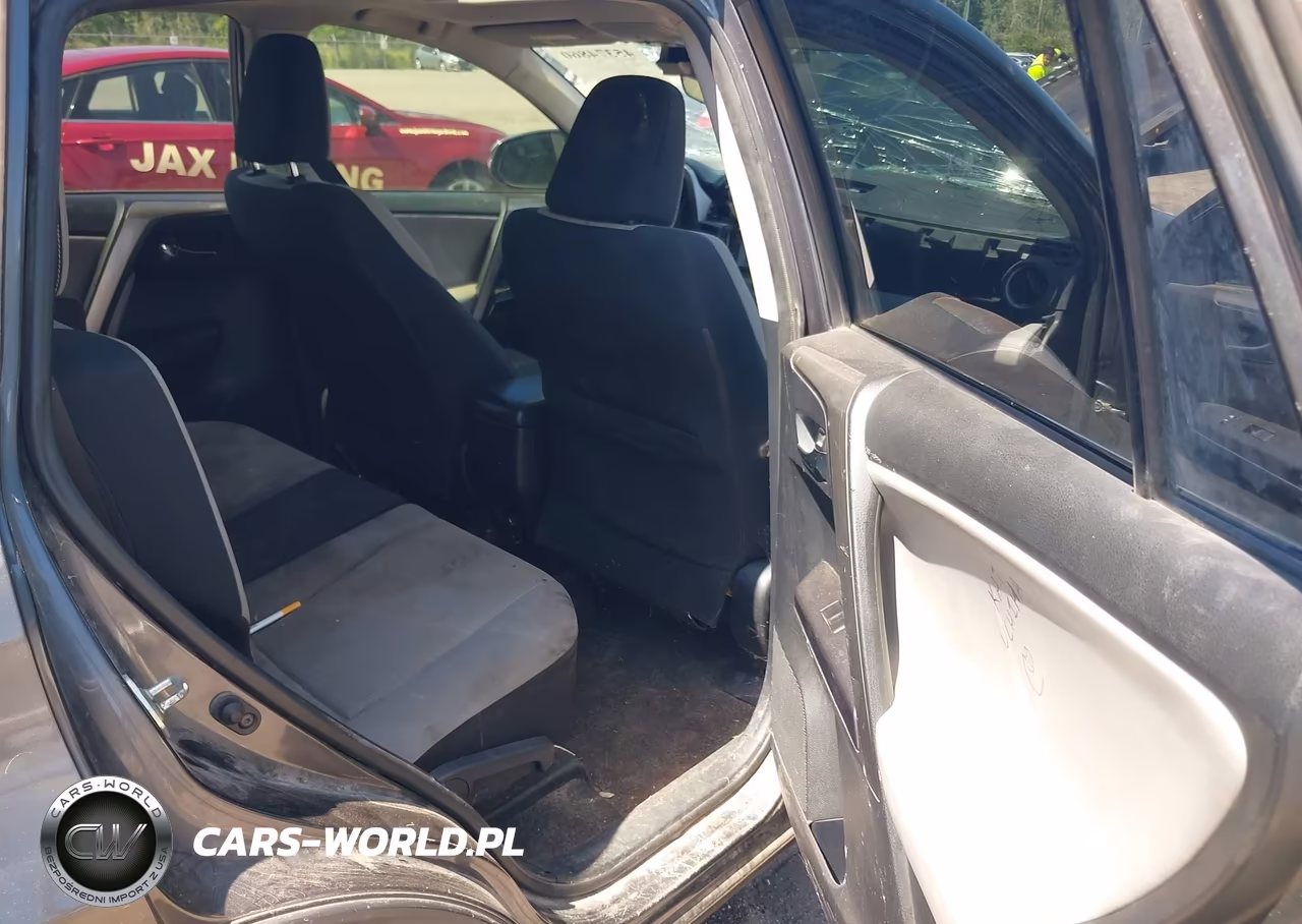 2018 Toyota Rav4 Xle VIN:JTMWFREV8JJ184360 - 8