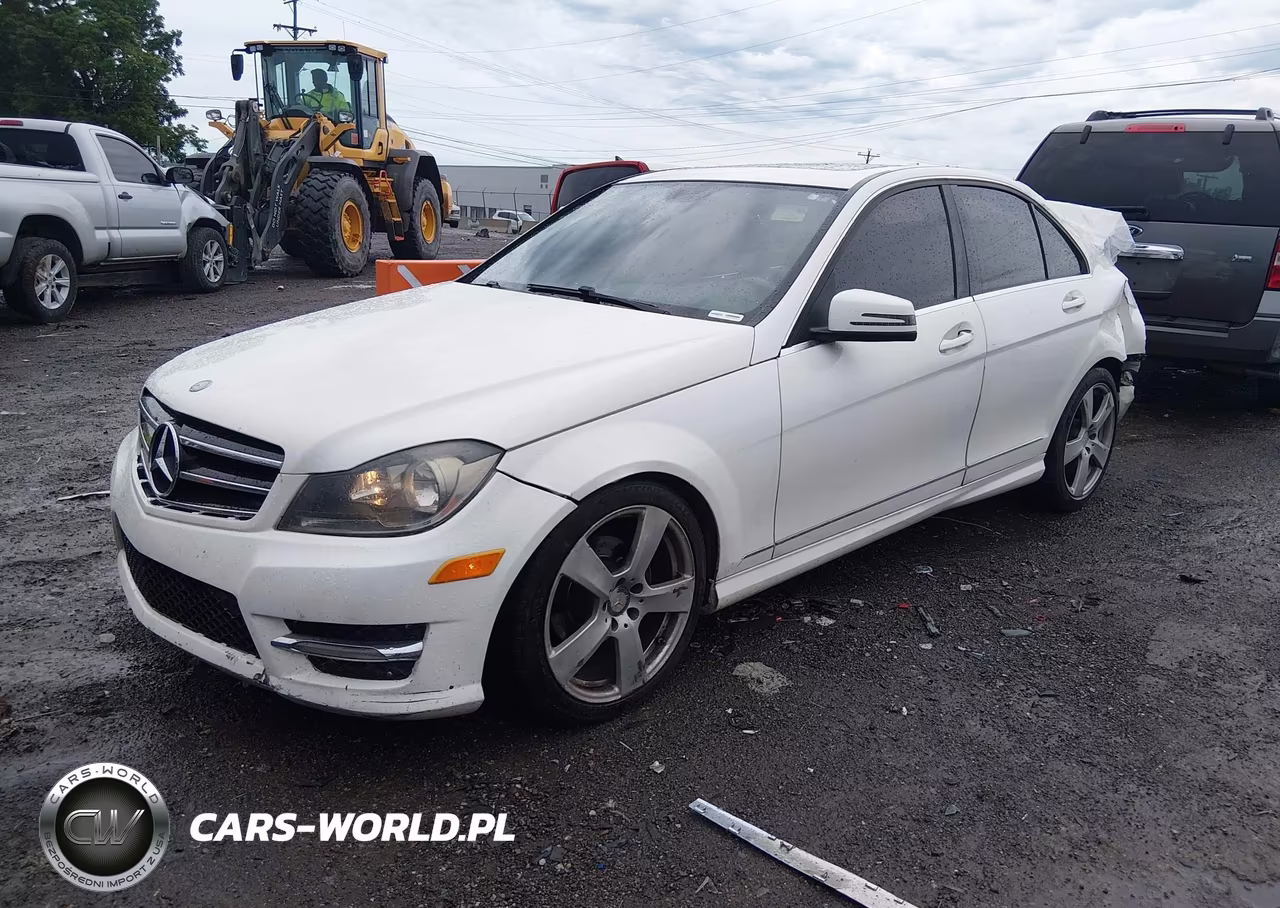 2014 Mercedes-Benz C 250 Sport VIN:WDDGF4HB4EG250999 - 2