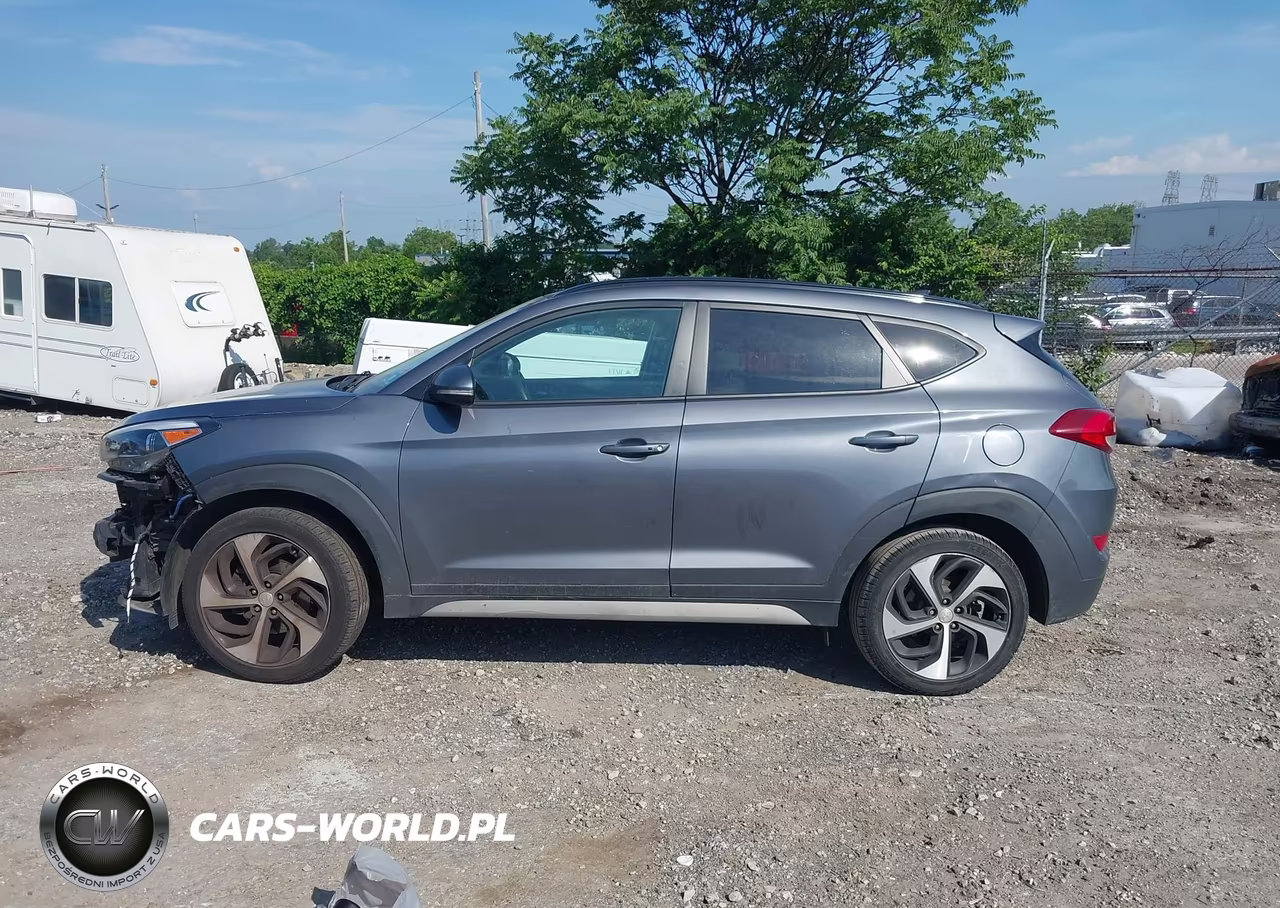 2018 Hyundai Tucson Value VIN:KM8J3CA26JU755723 - 14