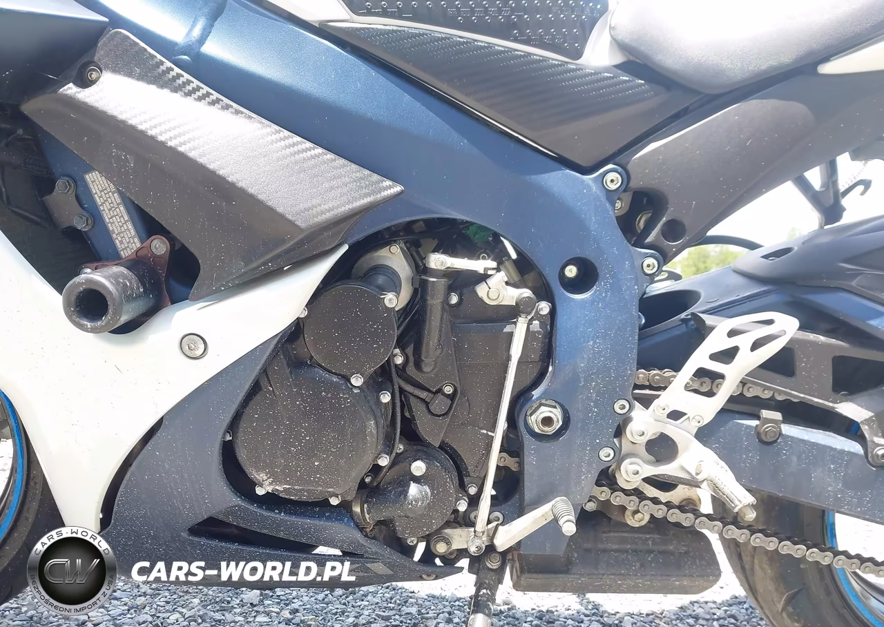 2011 Suzuki Gsx750 VIN:JS1GR7MA1B2100450 - 9