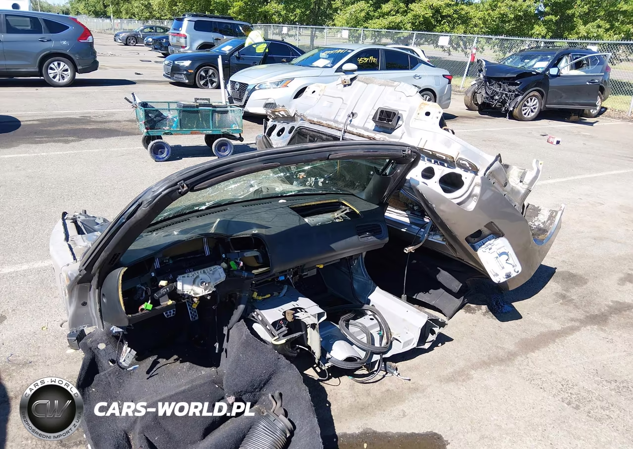 2005 Honda S2000 VIN:JHMAP21405S000748 - 6