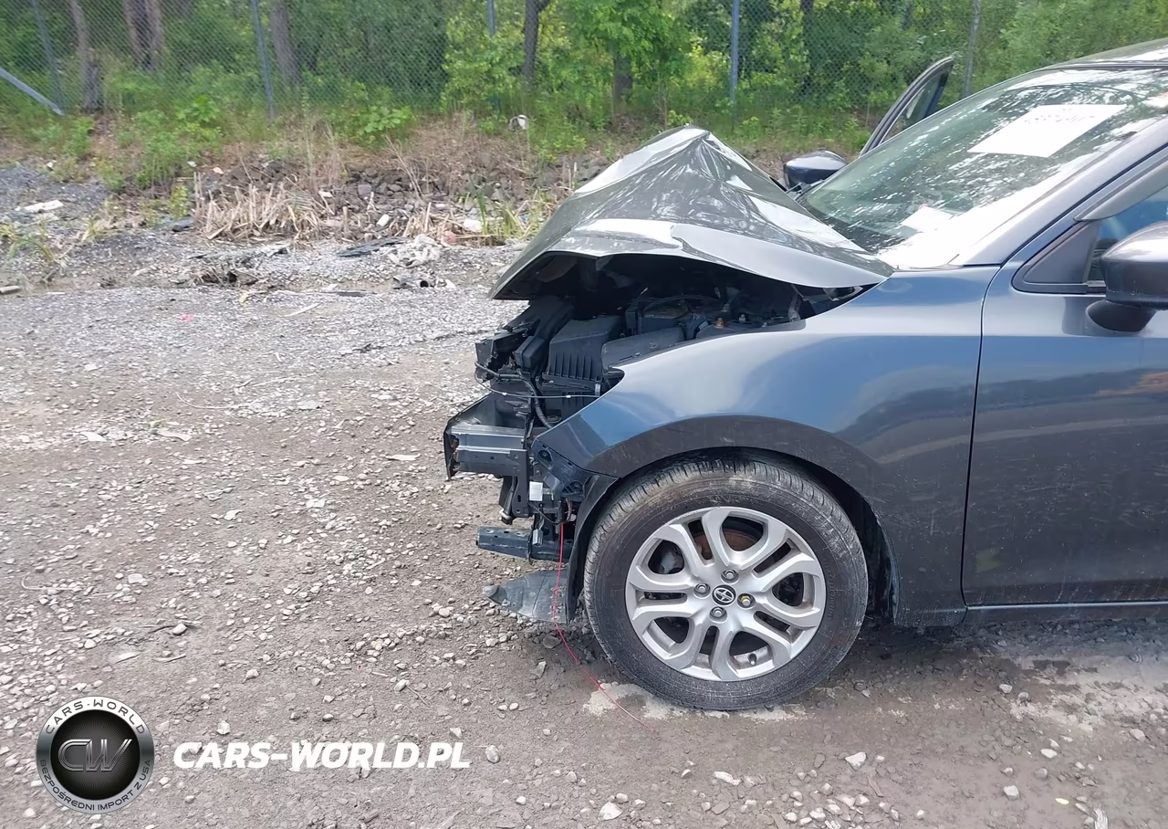 2016 Scion Ia VIN:3MYDLBZV9GY136583 - 6