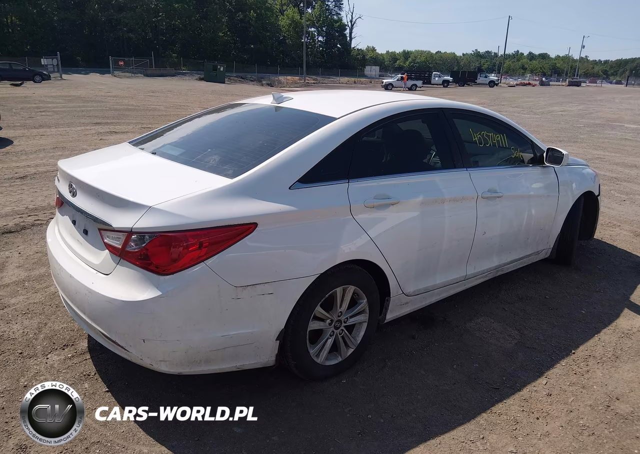2012 Hyundai Sonata Gls VIN:5NPEB4ACXCH385252 - 4