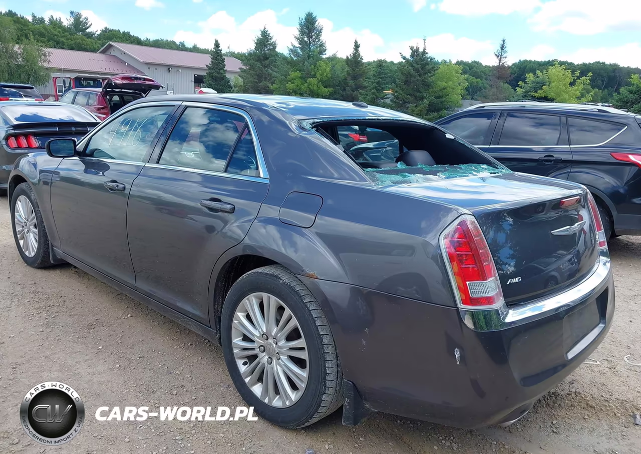 2013 Chrysler 300 Motown VIN:2C3CCARGXDH558132 - 3