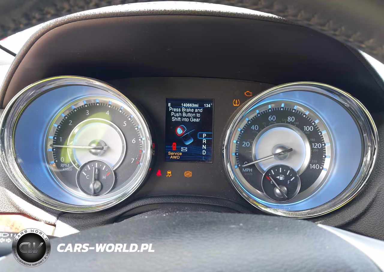 2013 Chrysler 300 Motown VIN:2C3CCARGXDH558132 - 7