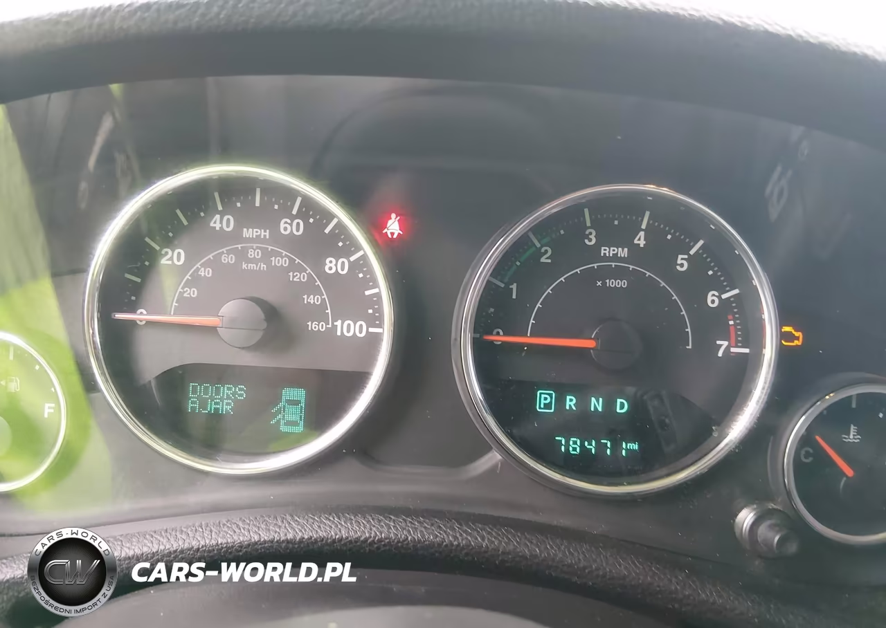 2017 Jeep Wrangler Unlimited Sport 4X4 VIN:1C4HJWDG3HL710479 - 7
