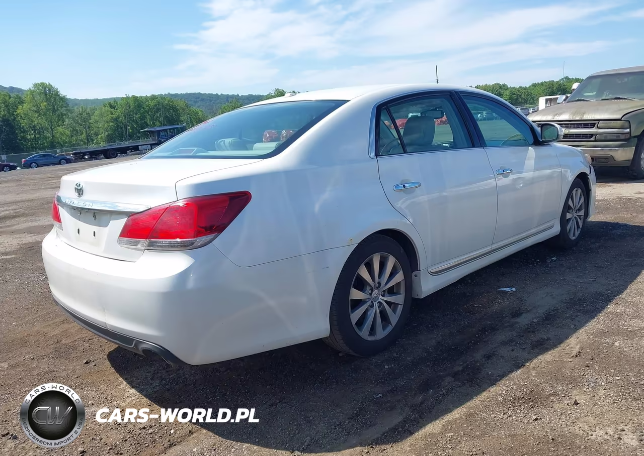 2011 Toyota Avalon Limited VIN:4T1BK3DB5BU417704 - 4