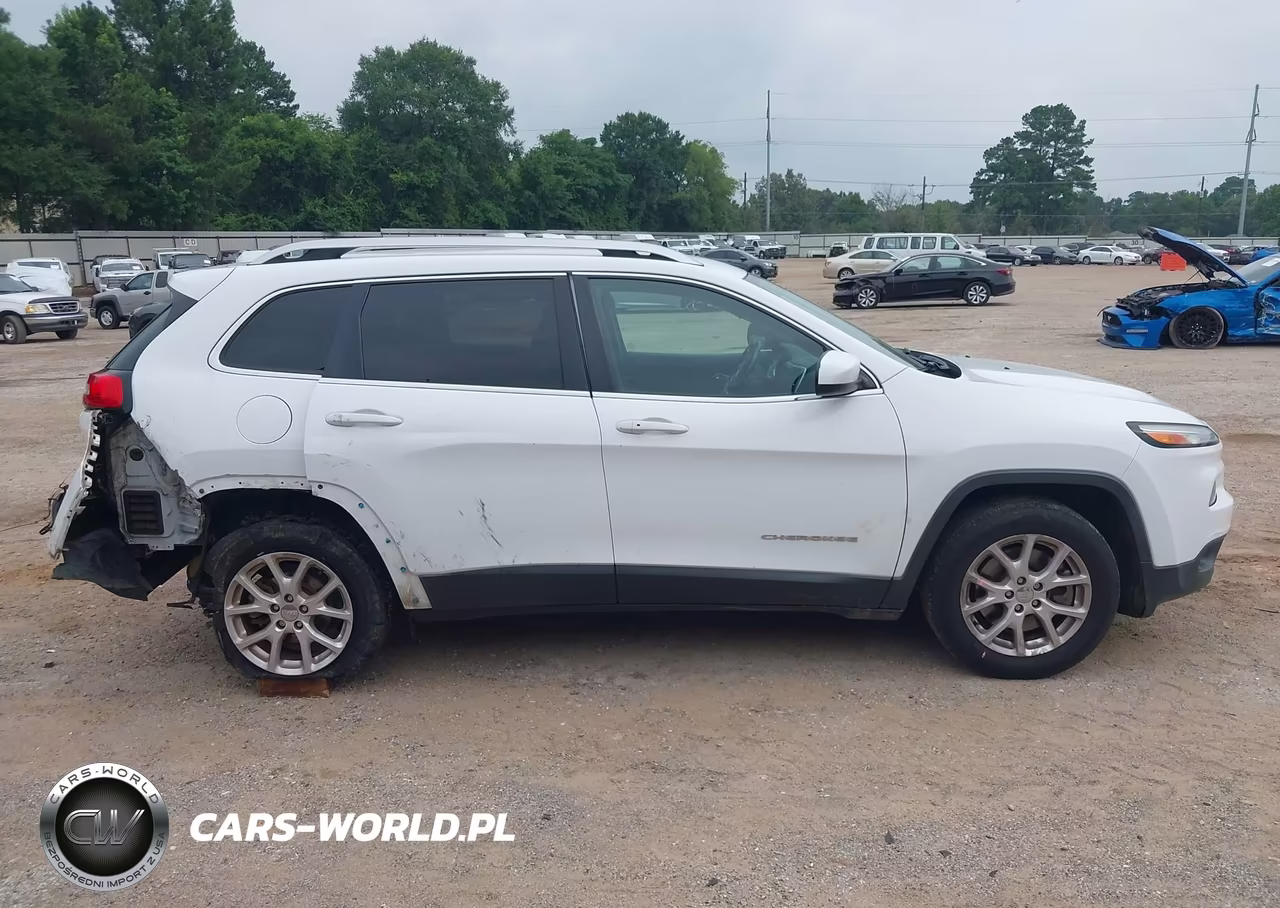 2018 Jeep Cherokee Latitude Plus Fwd VIN:1C4PJLLB6JD538027 - 13