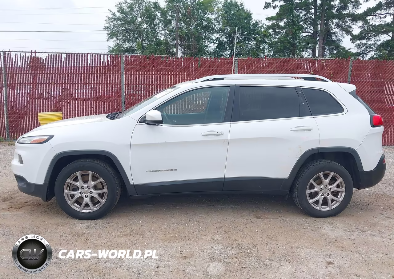 2018 Jeep Cherokee Latitude Plus Fwd VIN:1C4PJLLB6JD538027 - 17