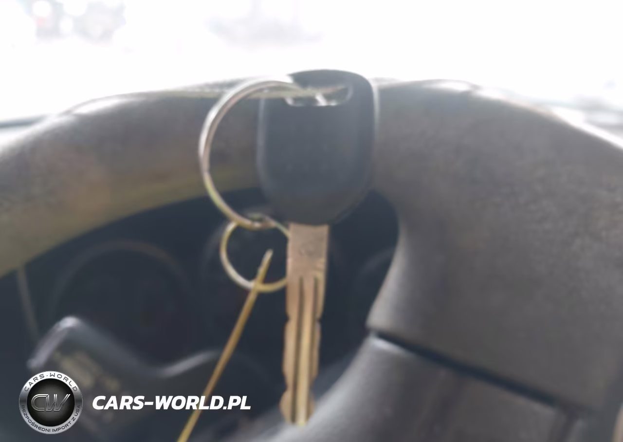 2006 Subaru Forester 2.5X VIN:JF1SG636X6G742581 - 11