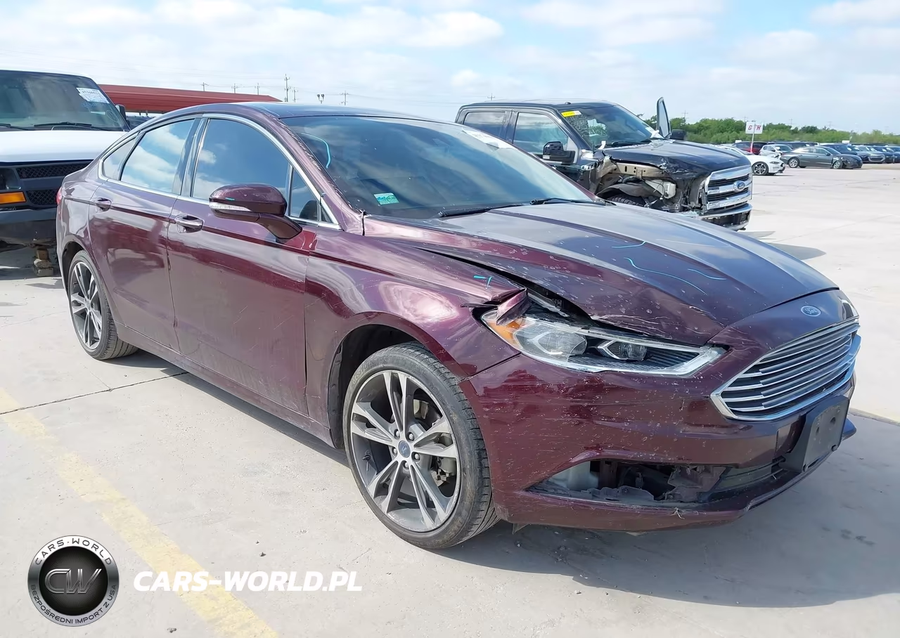 2017 Ford Fusion Titanium – zdjęcie 1 z 17