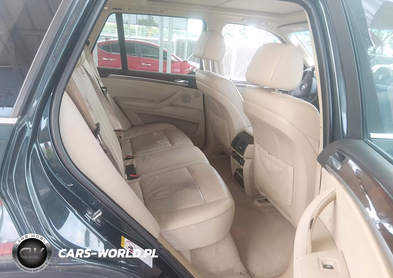 2007 BMW X5 4.8I VIN:5UXFE835X7LZ40539 - 8