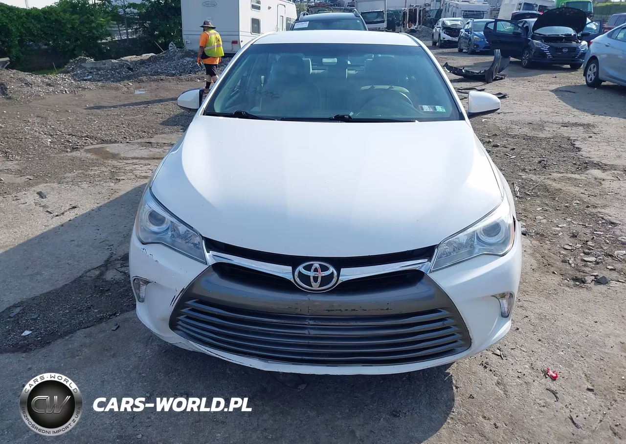 2017 Toyota Camry Le VIN:4T1BF1FK1HU342207 - 11