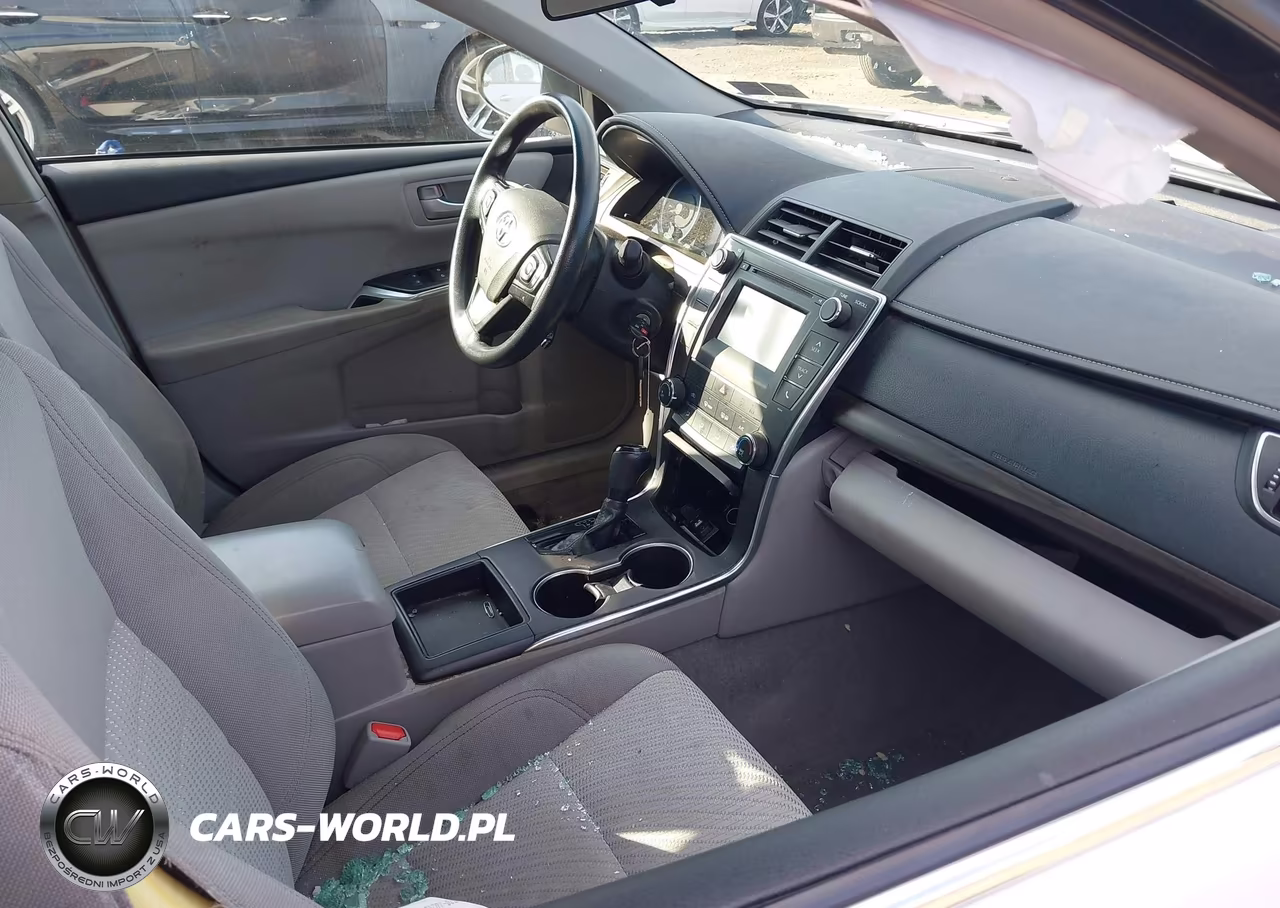 2017 Toyota Camry Le VIN:4T1BF1FK1HU342207 - 5