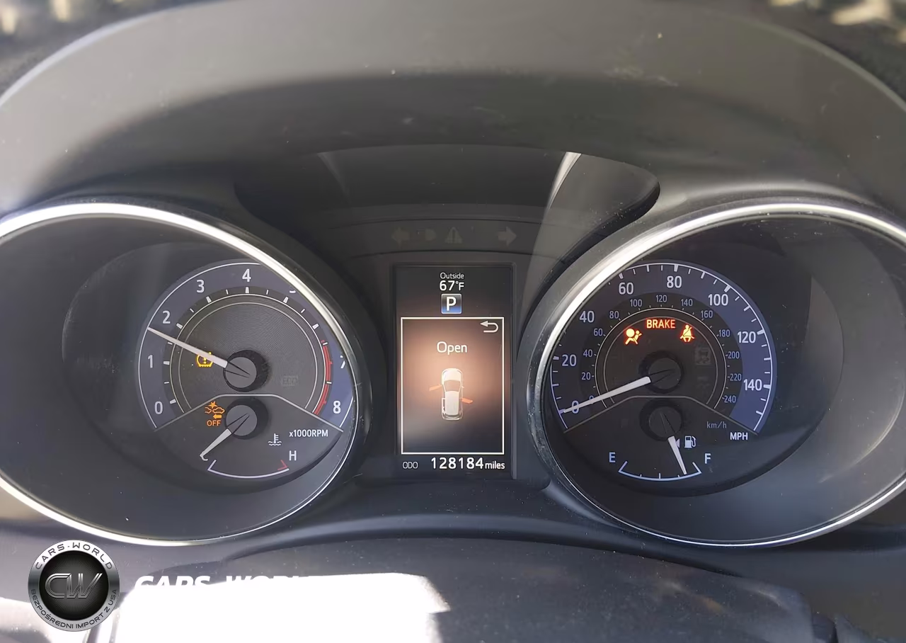 2017 Toyota Corolla Im VIN:JTNKARJE2HJ531318 - 7