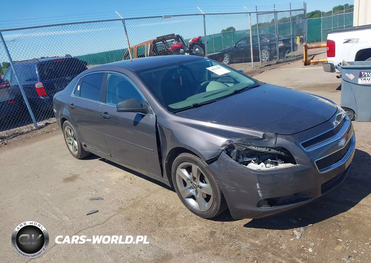 2011 Chevrolet Malibu Ls – zdjęcie 1 z 16