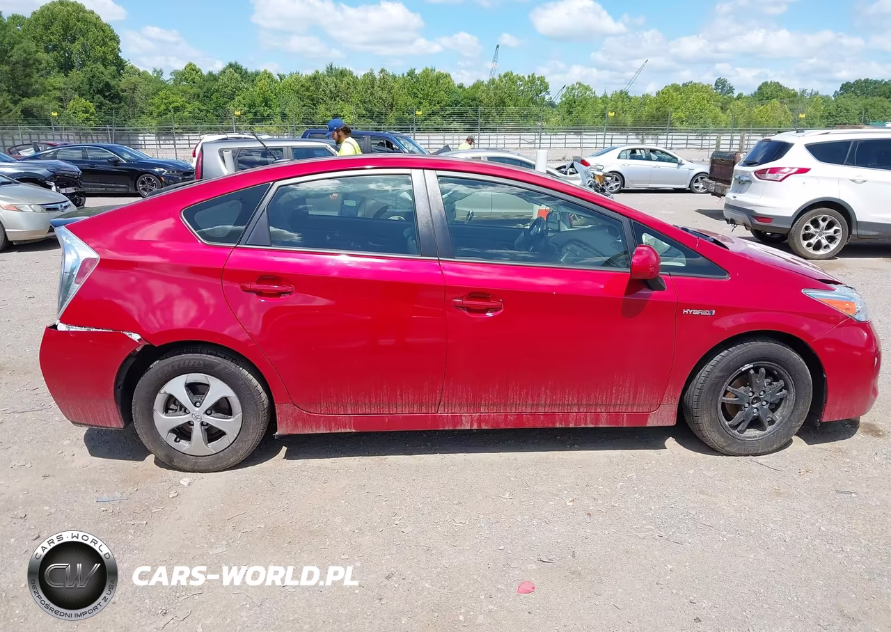 2015 Toyota Prius Four VIN:JTDKN3DU2F0395929 - 13