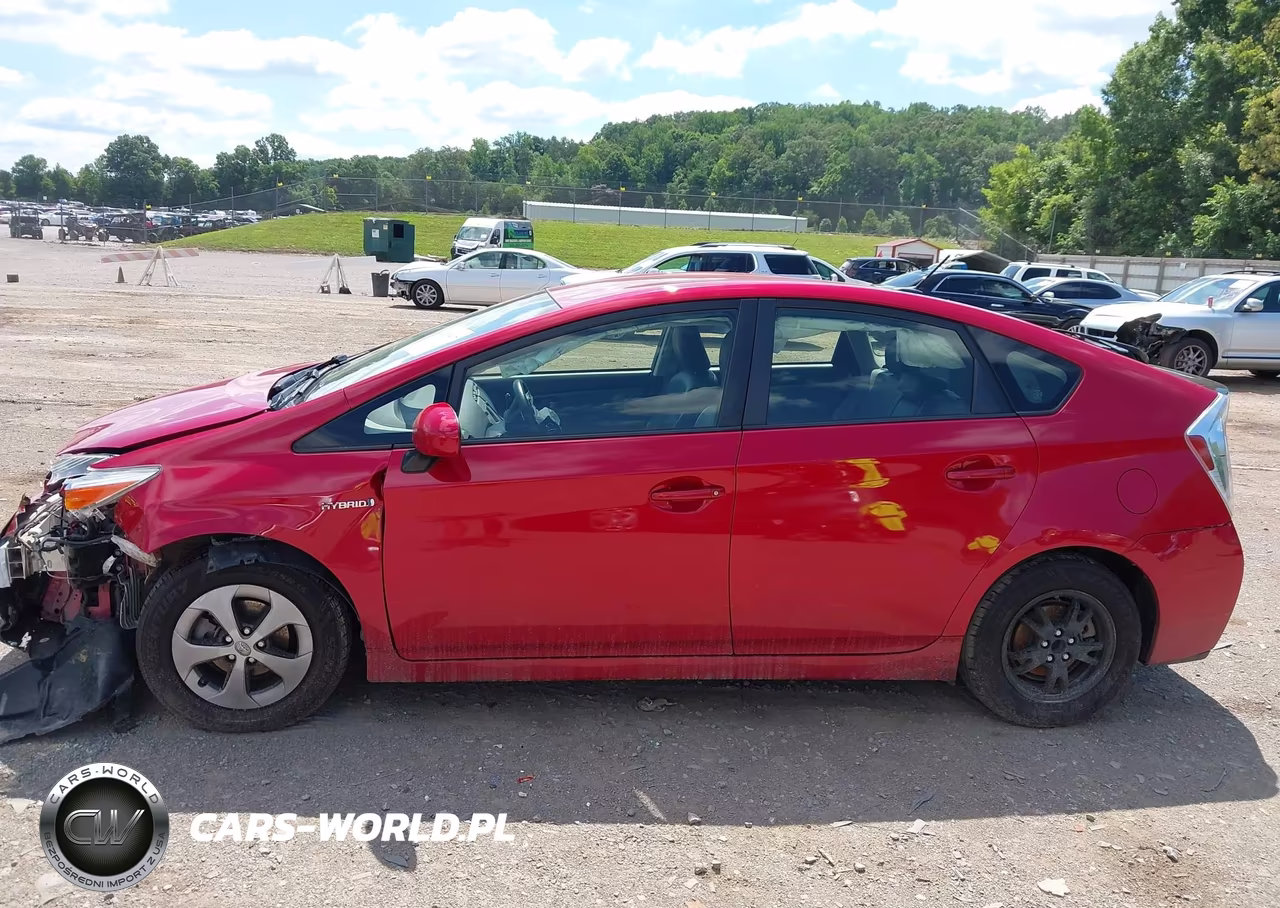 2015 Toyota Prius Four VIN:JTDKN3DU2F0395929 - 14