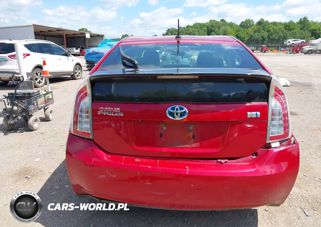 2015 Toyota Prius Four VIN:JTDKN3DU2F0395929 - 16