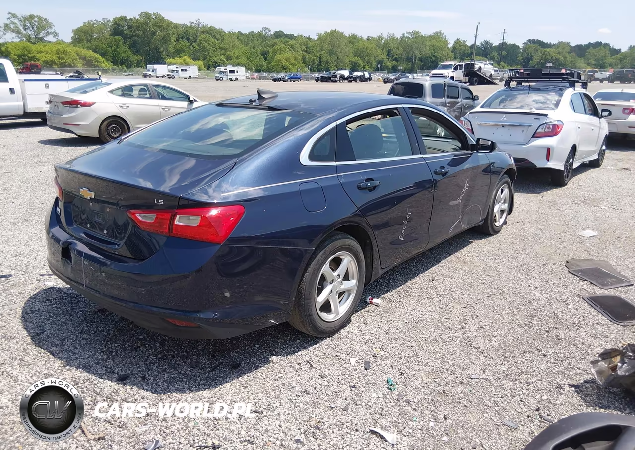 2016 Chevrolet Malibu Ls VIN:1G1ZB5ST2GF322502 - 4