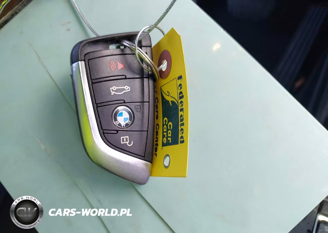 2020 BMW X2 xDrive28I VIN:WBXYJ1C00L5P36285 - 11