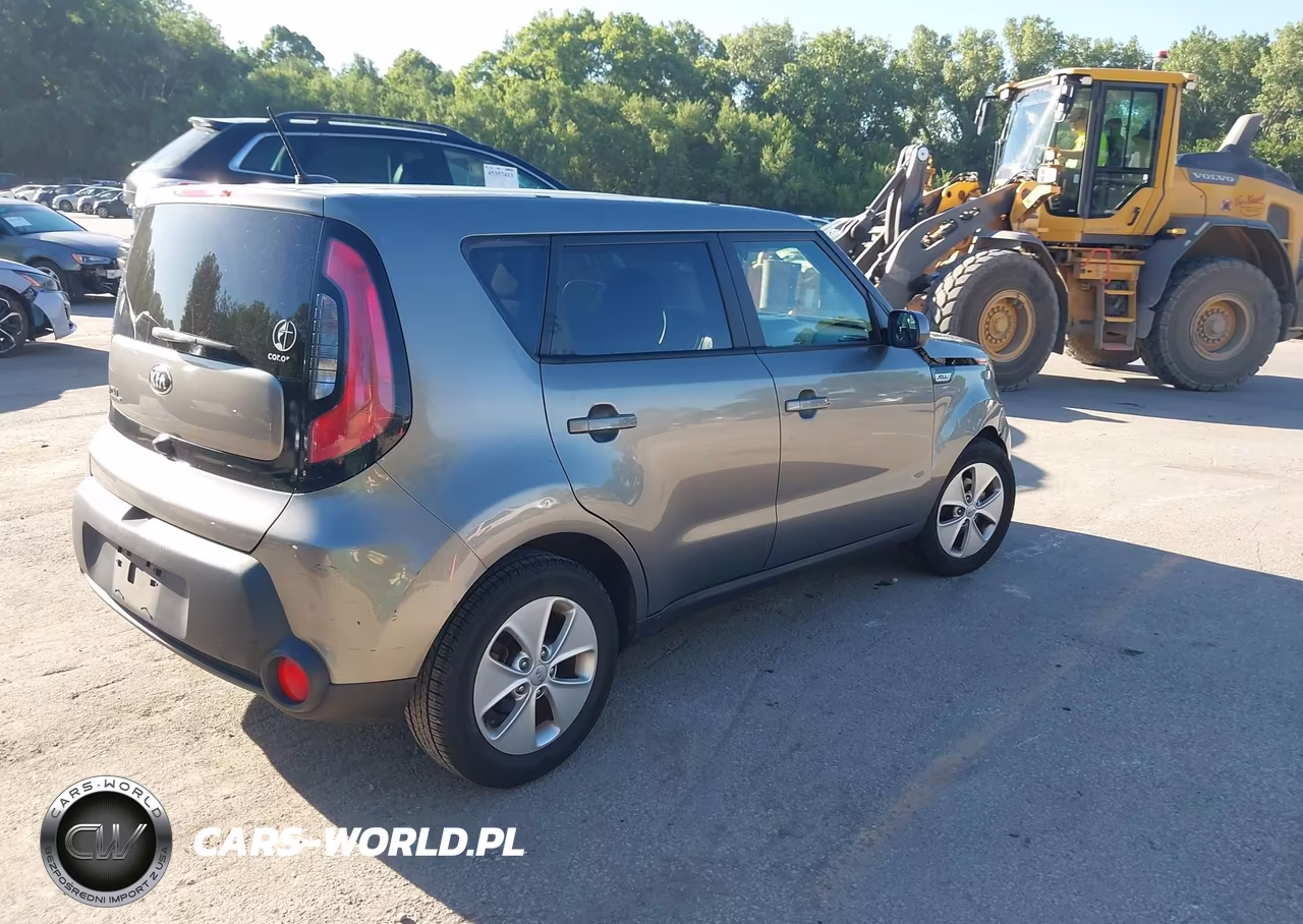 2015 Kia Soul VIN:KNDJN2A22F7122747 - 4