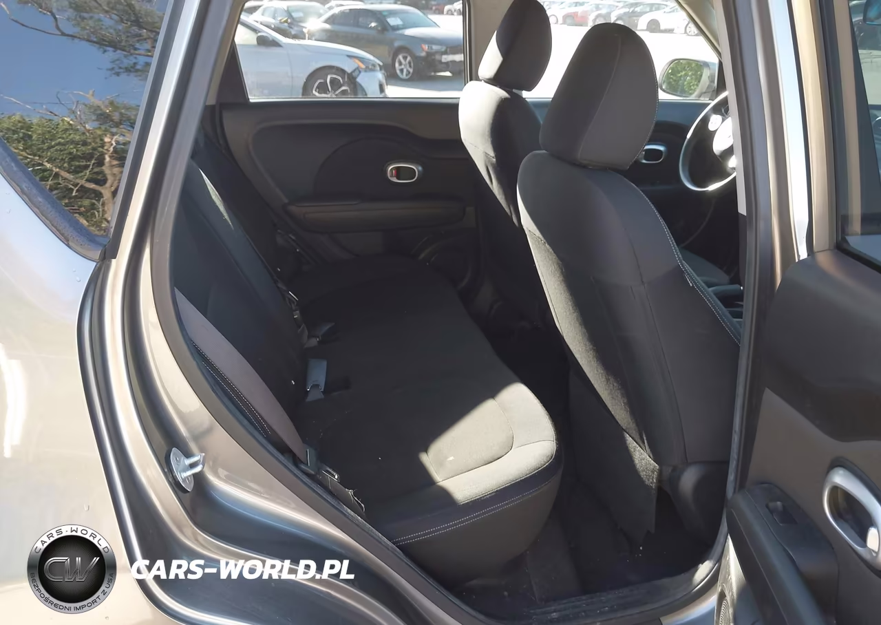 2015 Kia Soul VIN:KNDJN2A22F7122747 - 8
