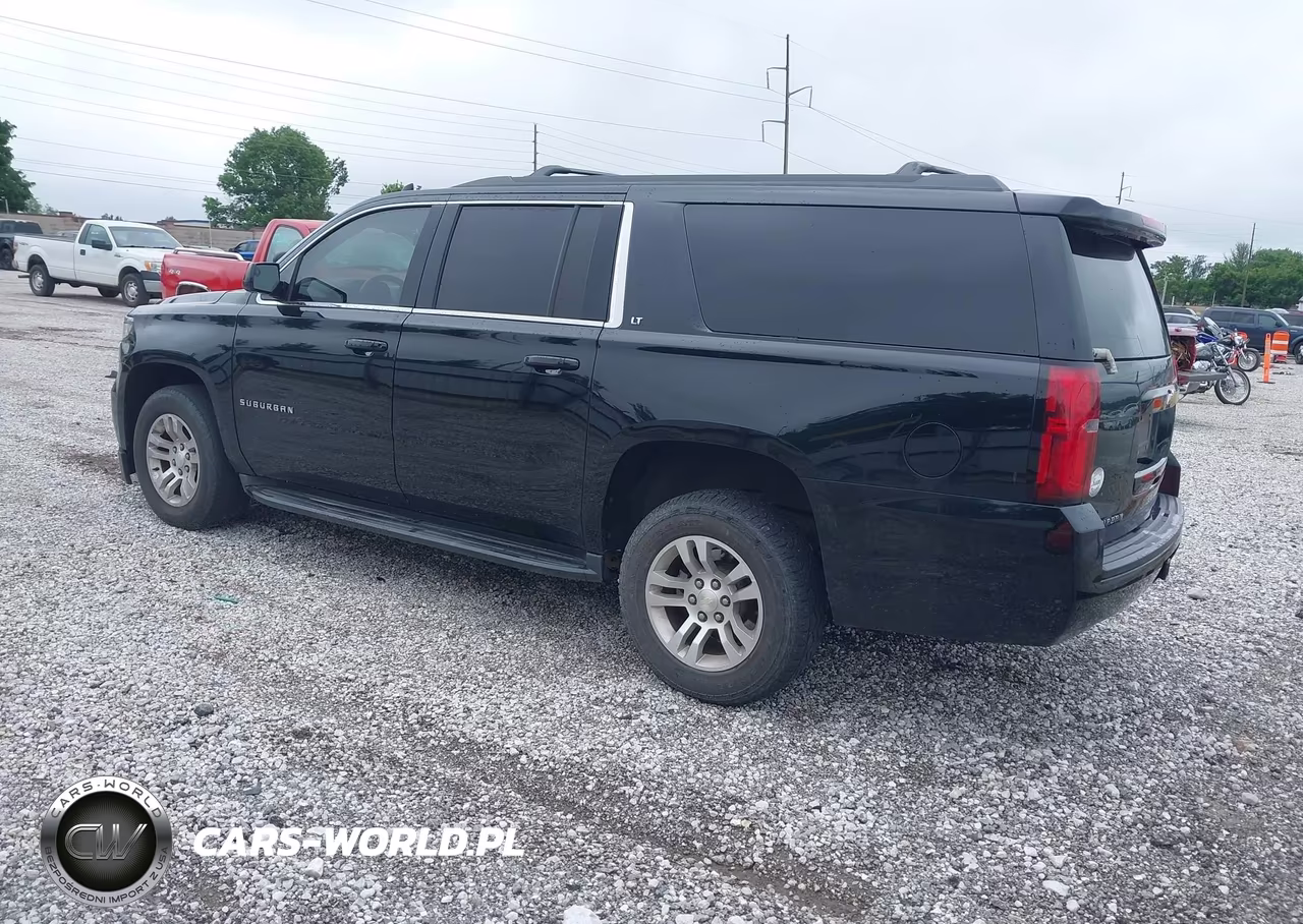2017 Chevrolet Suburban Lt VIN:1GNSKHKC6HR178003 - 3