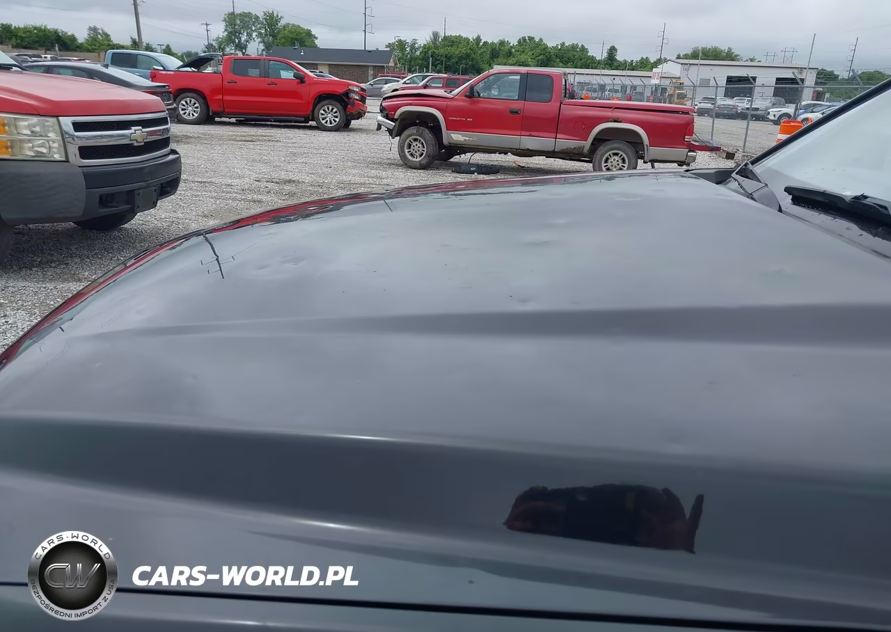 2017 Chevrolet Suburban Lt VIN:1GNSKHKC6HR178003 - 6