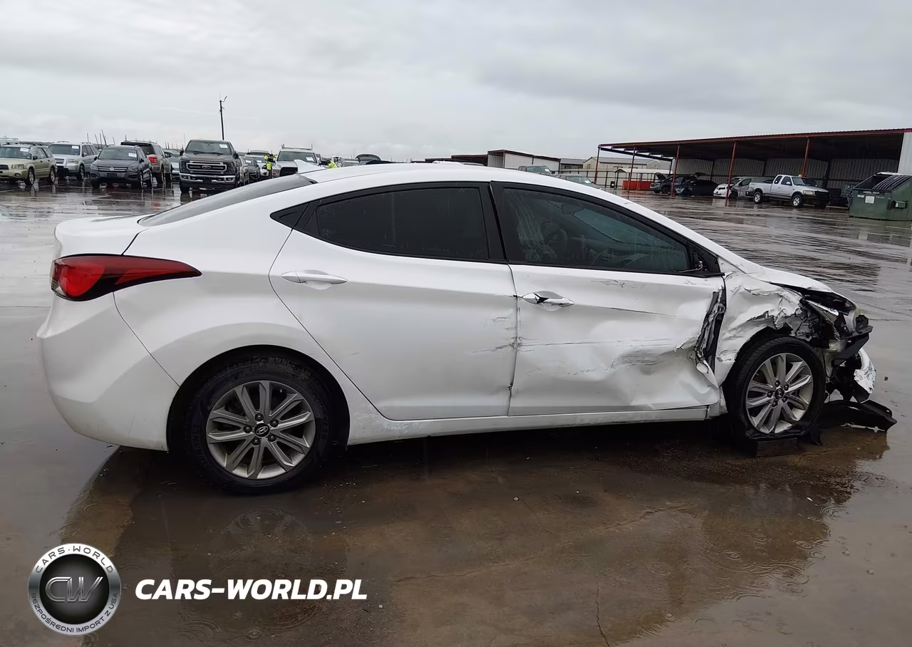 2015 Hyundai Elantra Se VIN:5NPDH4AE2FH599717 - 13