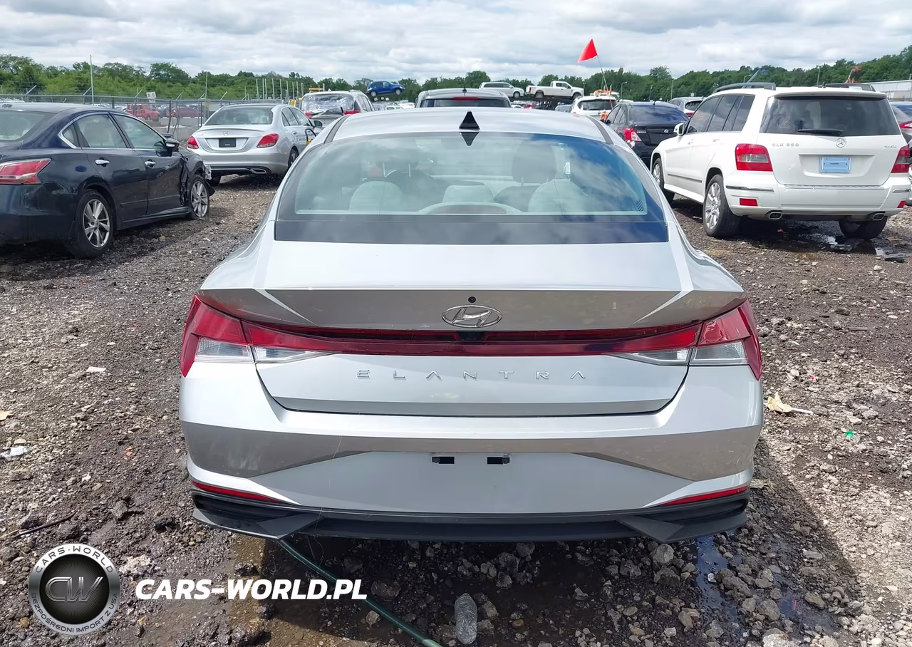 2023 Hyundai Elantra Sel VIN:5NPLM4AG4PH091646 - 16