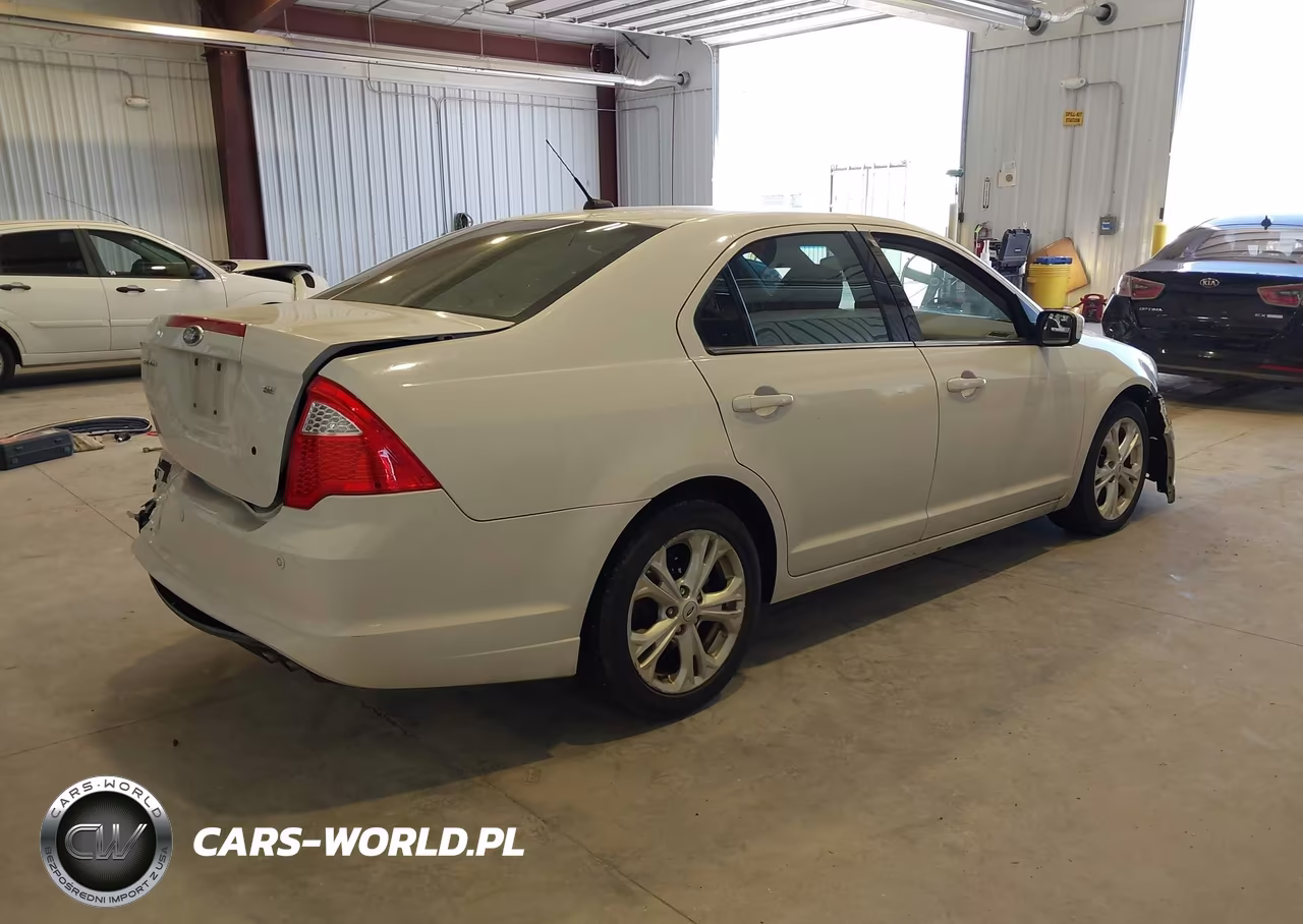 2012 Ford Fusion Se VIN:3FAHP0HA6CR441489 - 4