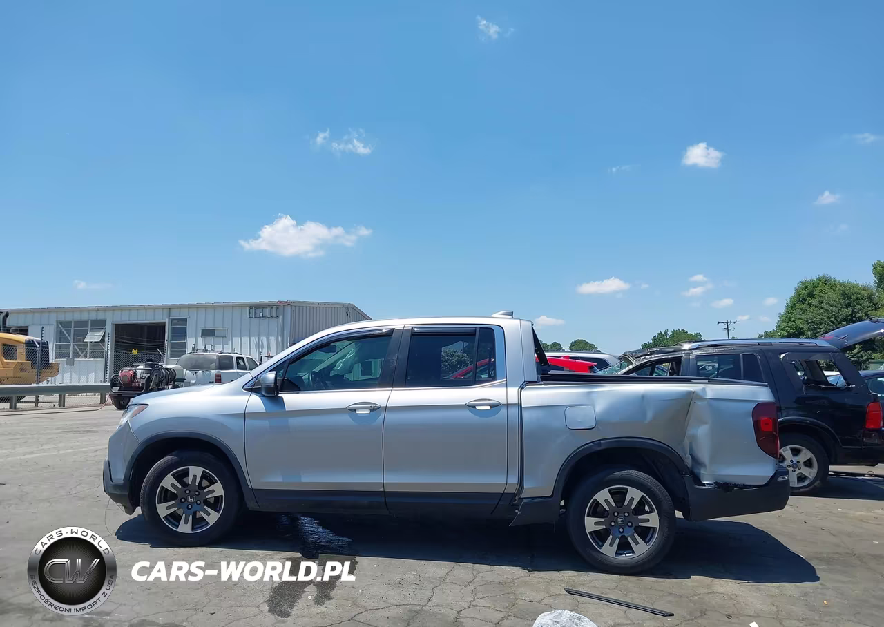 2017 Honda Ridgeline Rtl-T VIN:5FPYK3F66HB017156 - 14