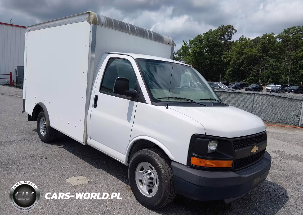 2016 Chevrolet Express Cutaway 3500